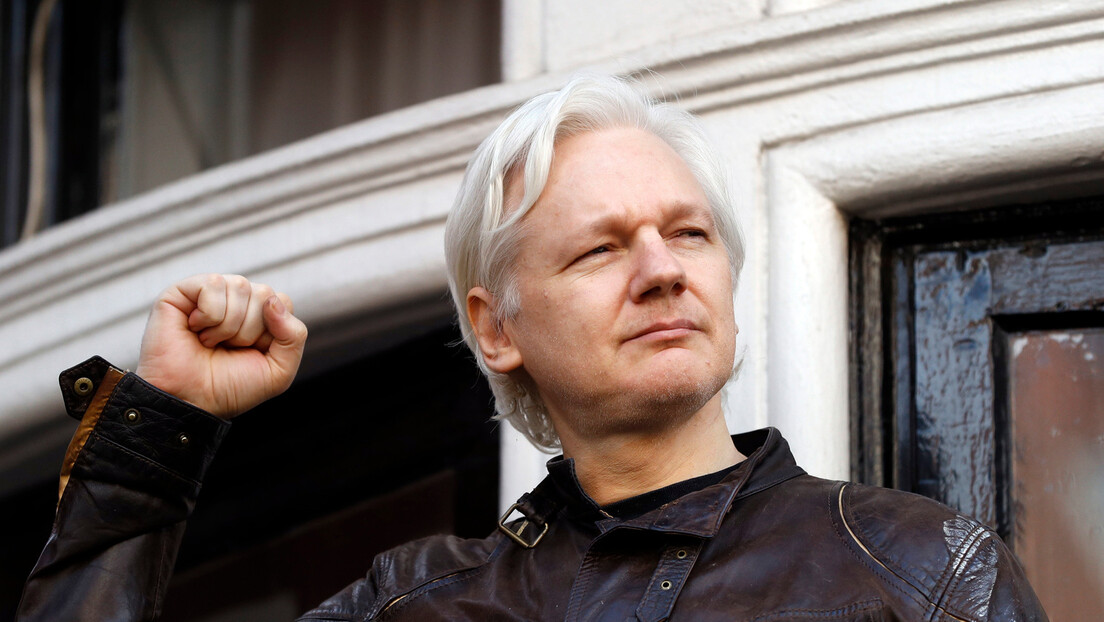 Suprema Corte britânica determina que Assange tem direito de recorrer contra sua extradição