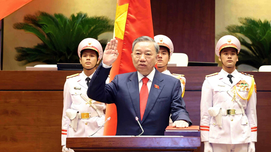 Novo presidente do Vietnã trabalhará por "uma nação de alta renda orientada para o socialismo"