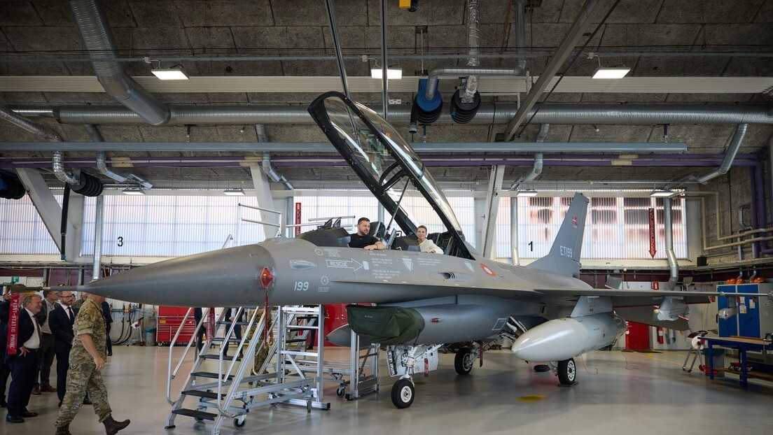 Dinamarca permitirá que a Ucrânia use aeronaves F-16 para atacar o território russo