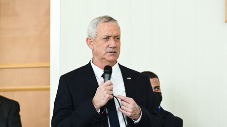 Ministro israelense dá ultimato a Netanyahu