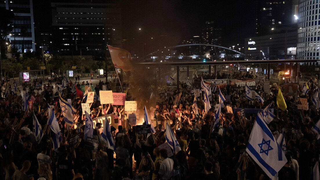 VÍDEO: Israel realiza o maior protesto contra Netanyahu desde o início da guerra de Gaza