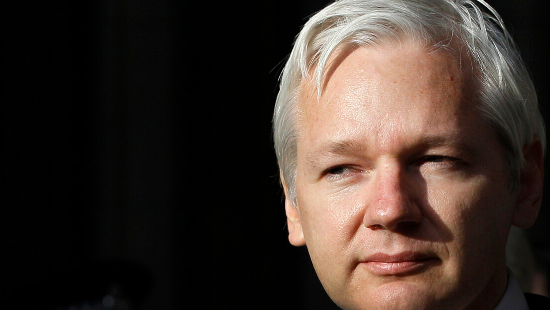 O que se sabe até o momento sobre a libertação de Julian Assange