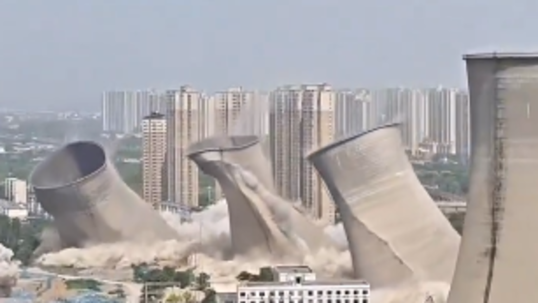 VÍDEO: A épica demolição de uma usina termoelétrica histórica na China