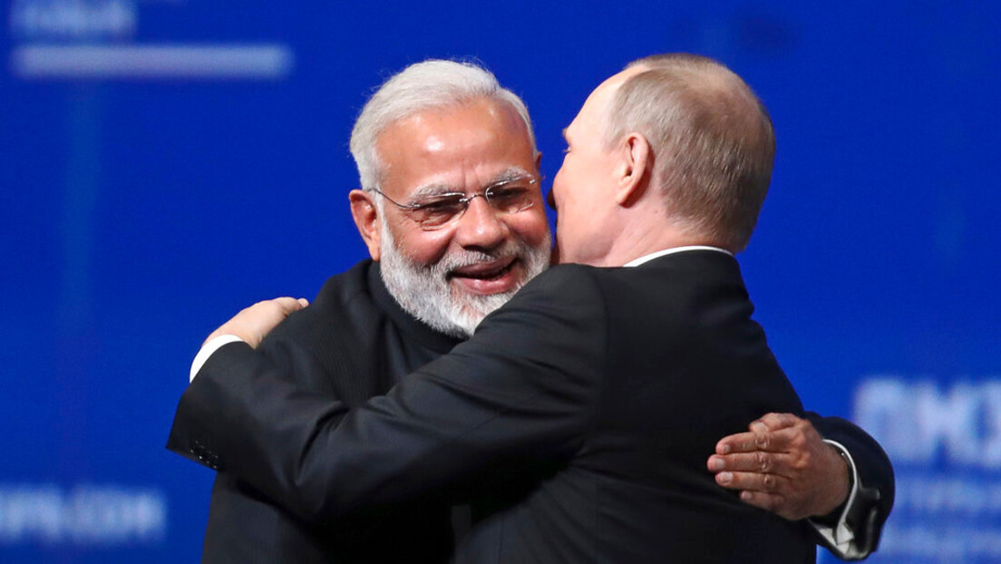 Mídia dos EUA qualifica a visita do primeiro-ministro da Índia a Moscou como uma "vitória diplomática de Putin"