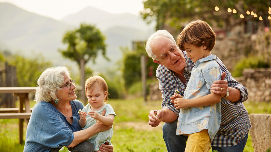 Suécia permite que avós tirem licença parental remunerada