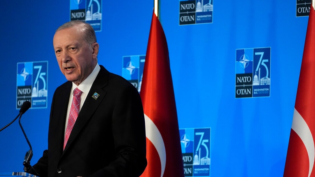 Erdogan: Não haverá cooperação entre a OTAN e Israel até que haja paz na Palestina