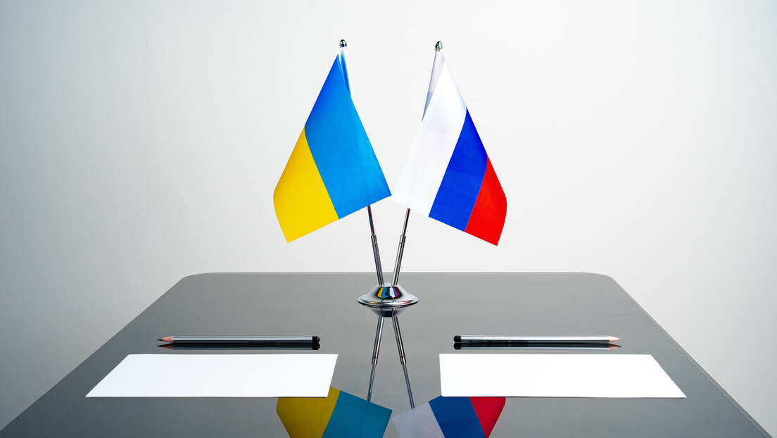 Pesquisa de opinião: 44% dos ucranianos acreditam que é hora de iniciar conversações de paz com a Rússia