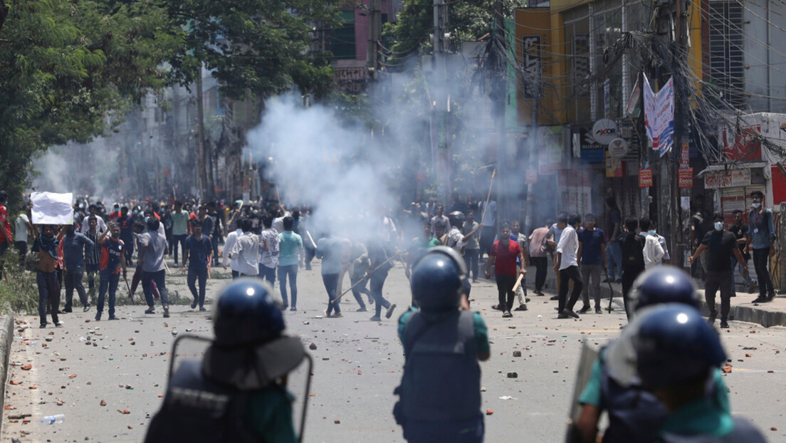 Protestos contra sistema de cotas resultam em 105 mortos em Bangladesh