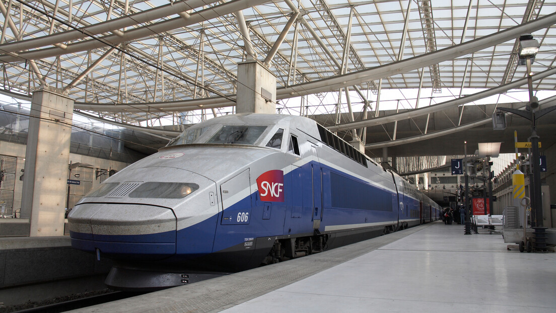 Rede de trens de alta velocidade da França fica paralisada horas antes da abertura dos Jogos Olímpicos