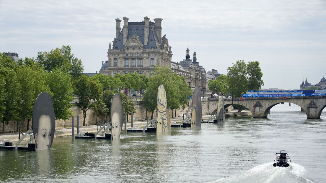 Treinamento de atletas é cancelado novamente em Paris devido à poluição do rio Sena