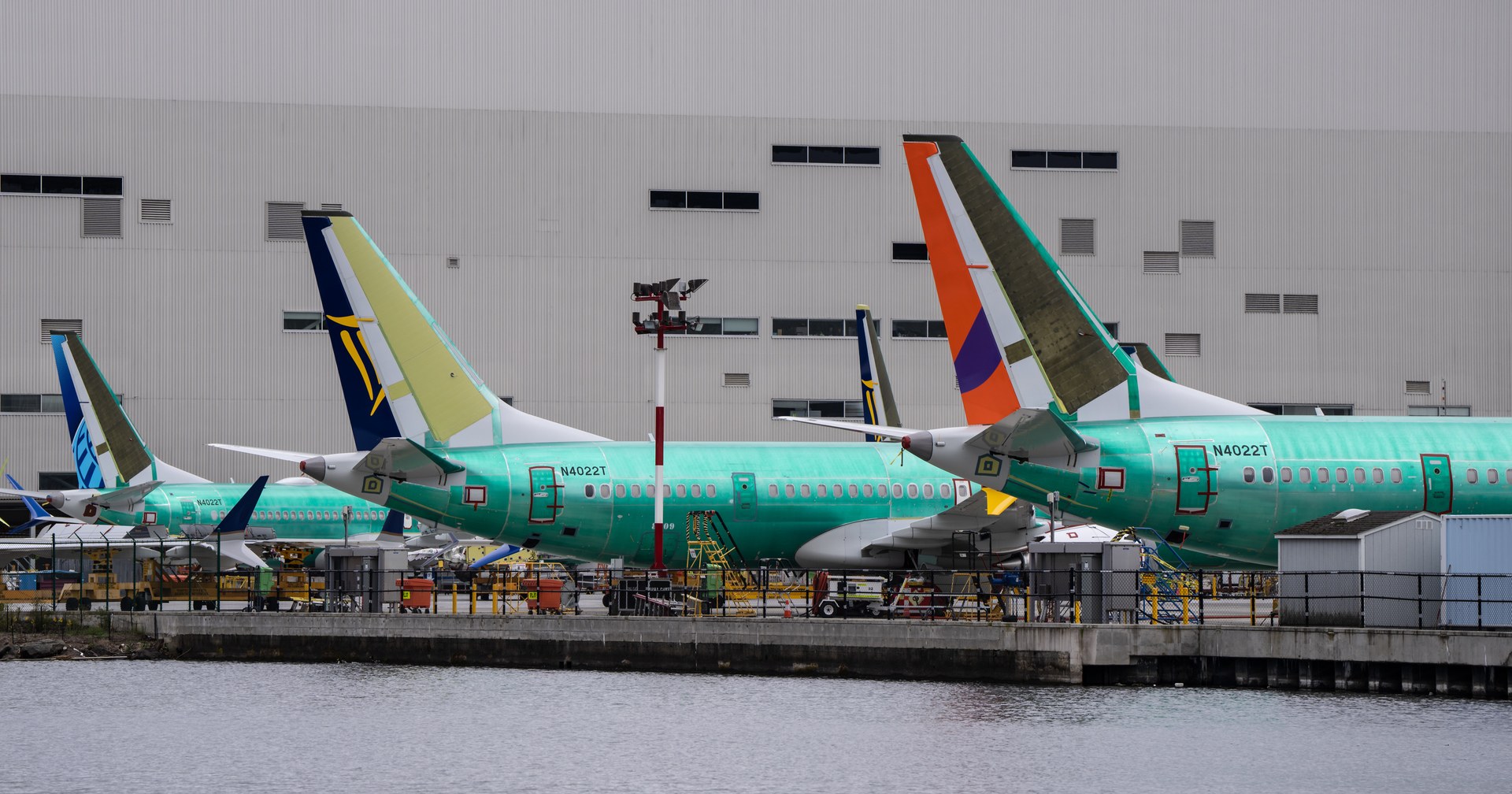 Boeing concorda em se declarar culpada por dois acidentes fatais com o 737 Max