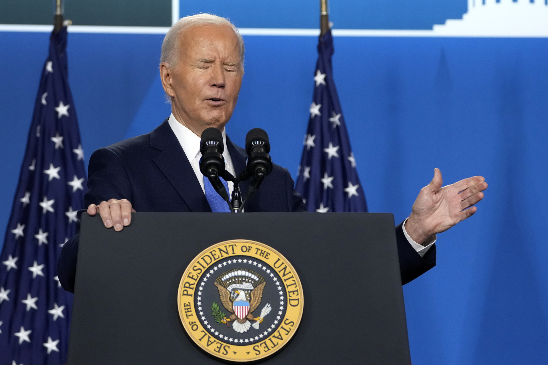 Biden elogia o "vice-presidente Trump" em um novo deslize