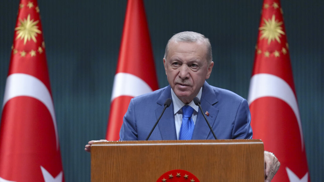 Erdogan: "Os países ocidentais já são cúmplices da política genocida de Israel"