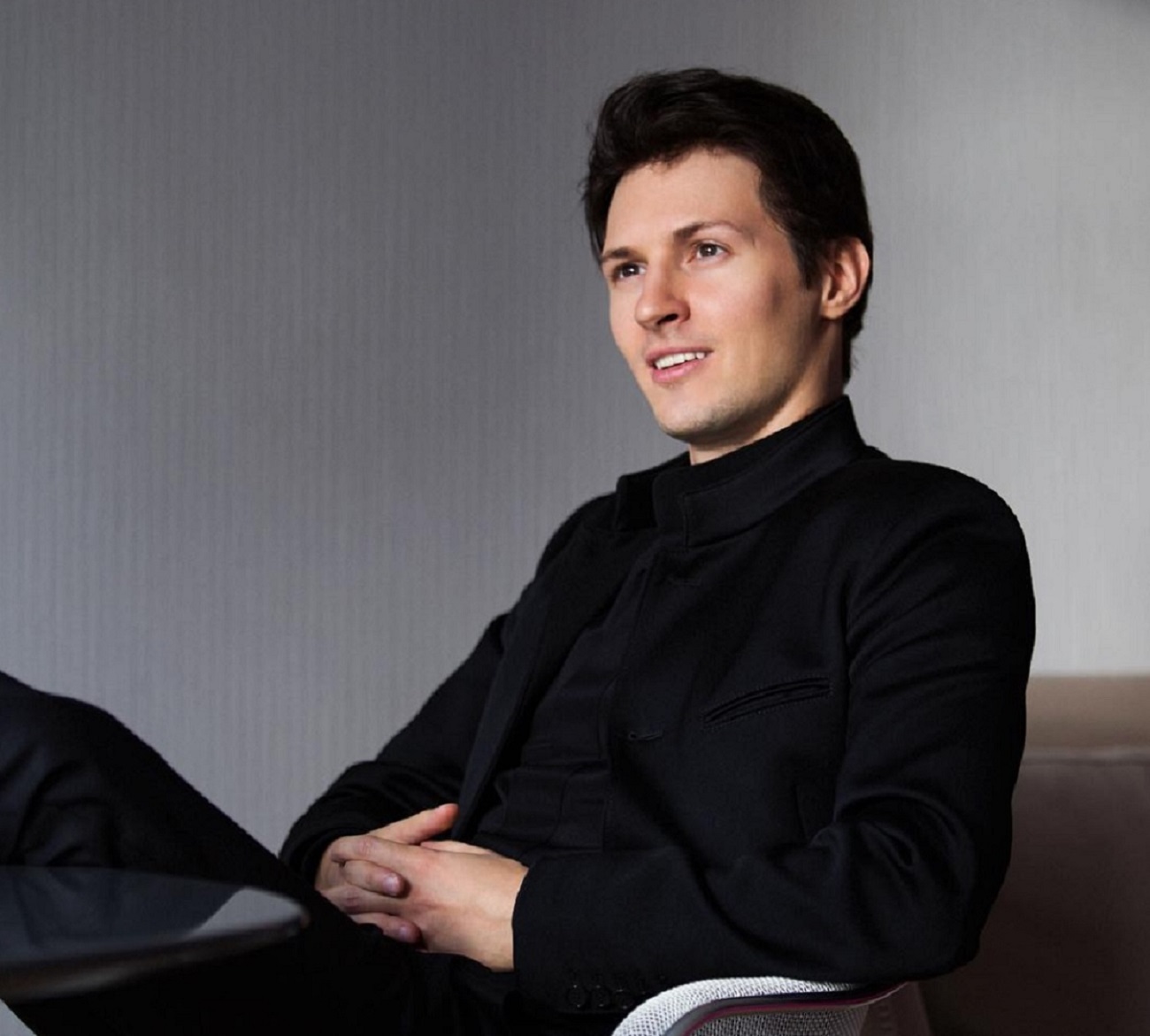 Quem é Pavel Durov, o chefe do Telegram preso na França?