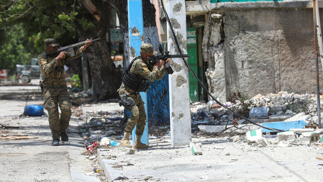 Soldados e policiais jamaicanos se juntam à missão da ONU para combater gangues no Haiti