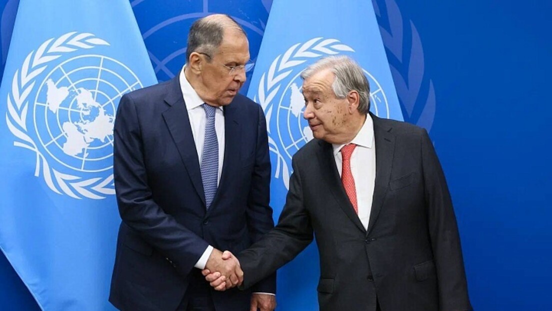 Lavrov adverte secretário-geral da ONU a não cair em iniciativas "pseudo-pacíficas"