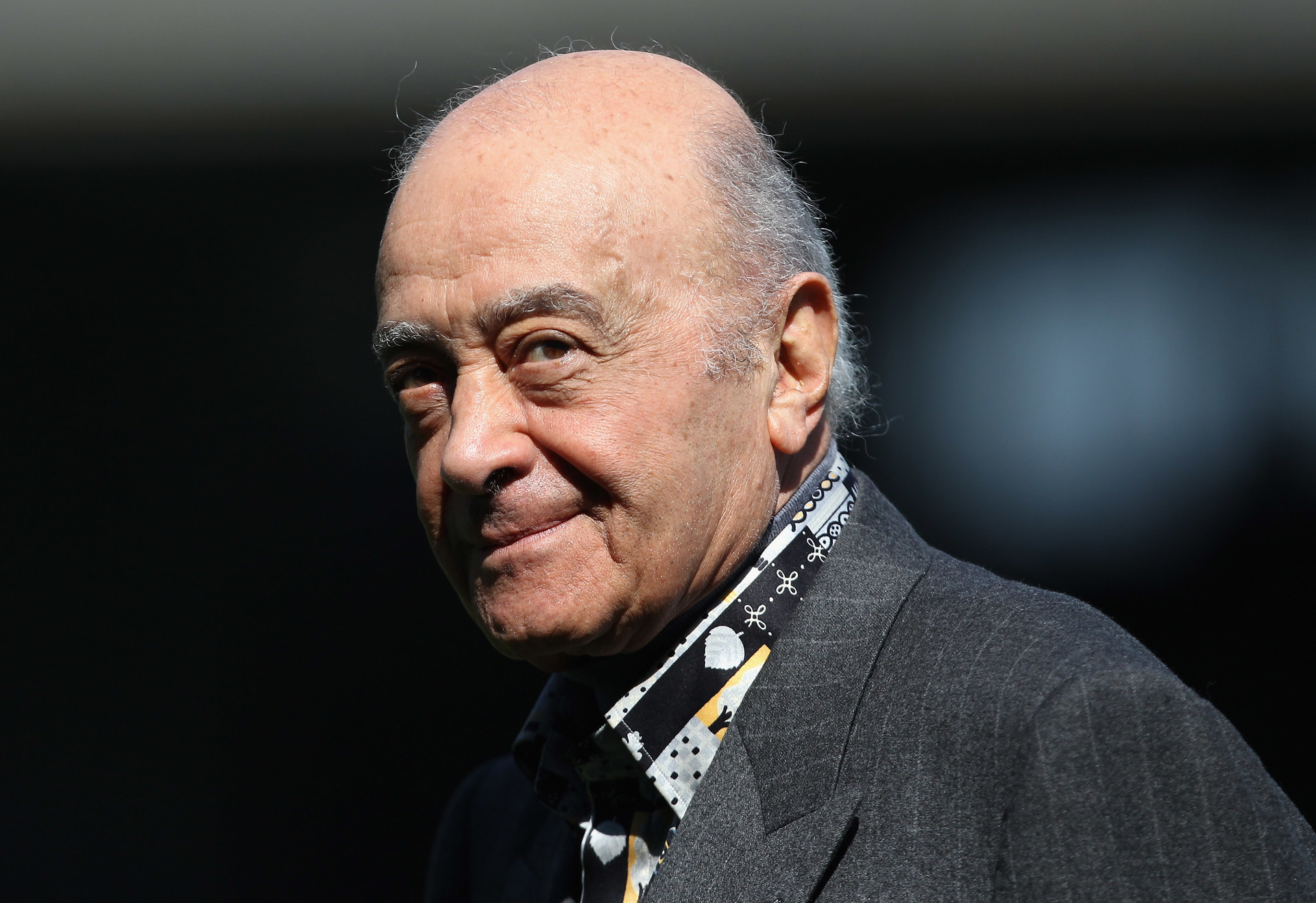 Bilionário Mohamed Al-Fayed é acusado de criar um esquema sinistro de abuso sexual