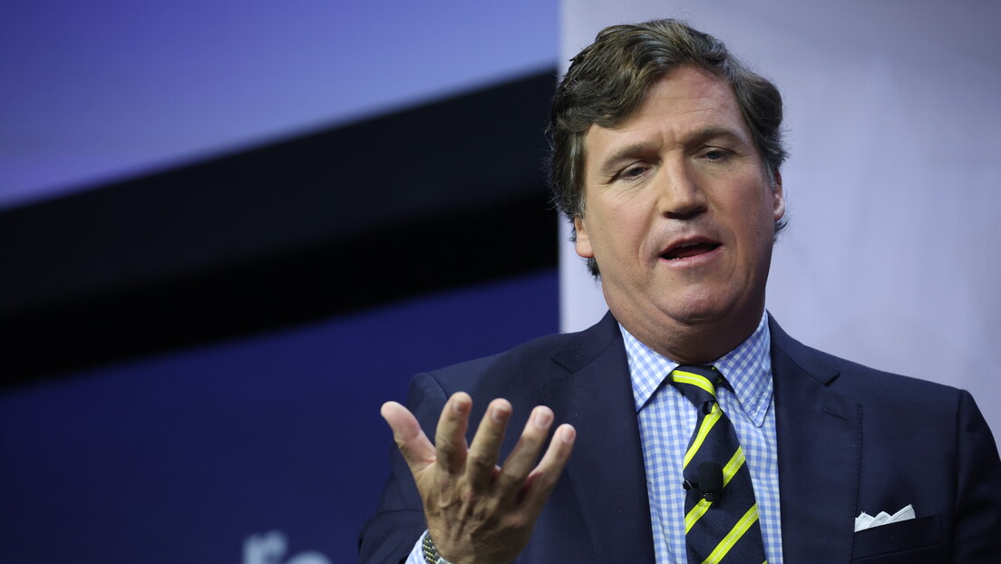 Tucker Carlson diz que o Partido Democrata é "maior ameaça" à segurança nacional dos EUA