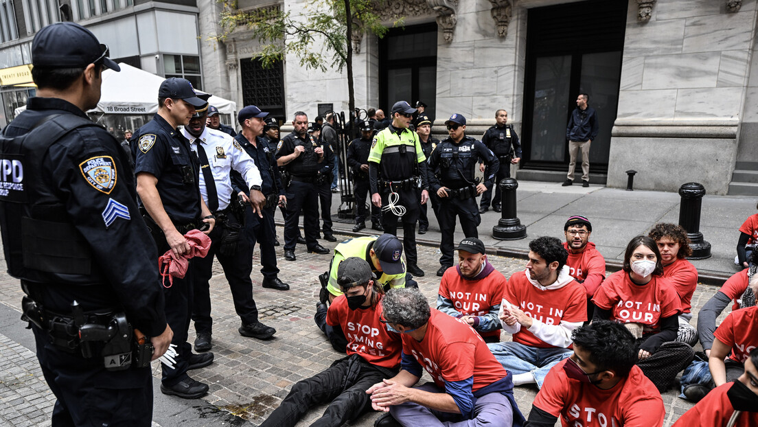 Ativistas judeus pró-Palestina ocupam Wall Street (VÍDEO)