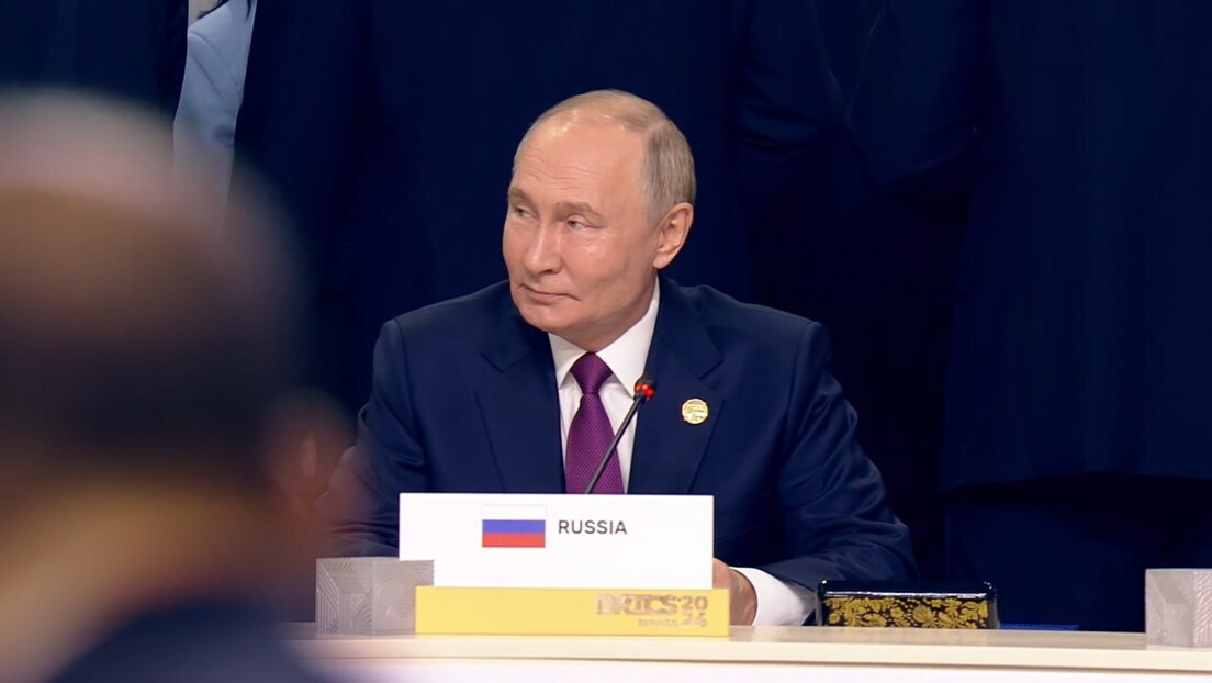 Putin participa de reunião em formato Outreach/BRICS Plus da XVI Cúpula do BRICS