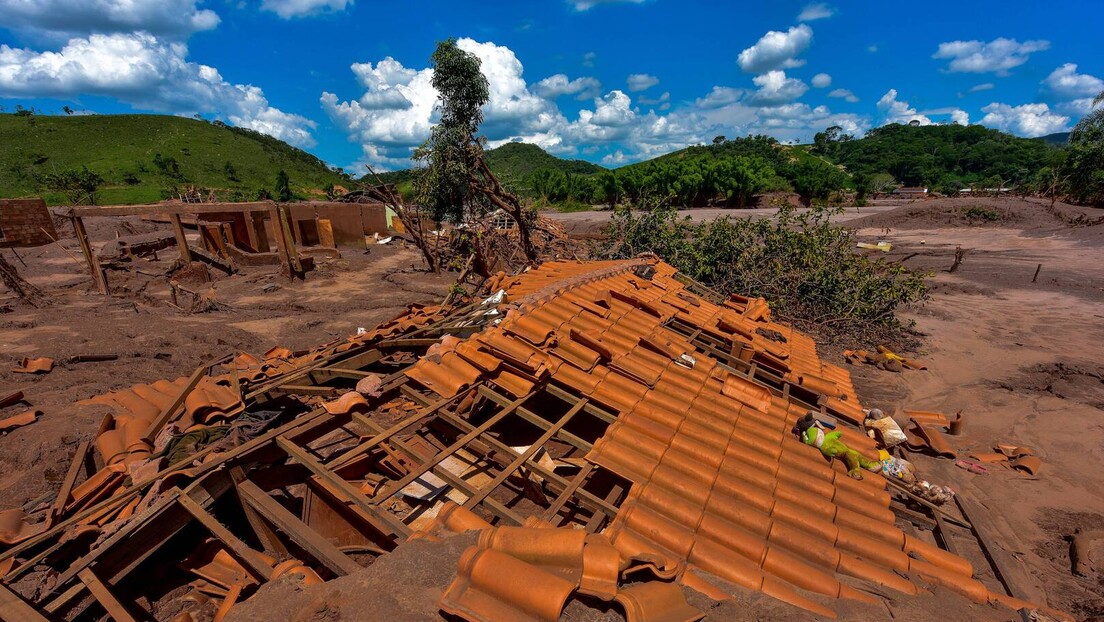 Justiça absolve Samarco por desastre ambiental em Mariana