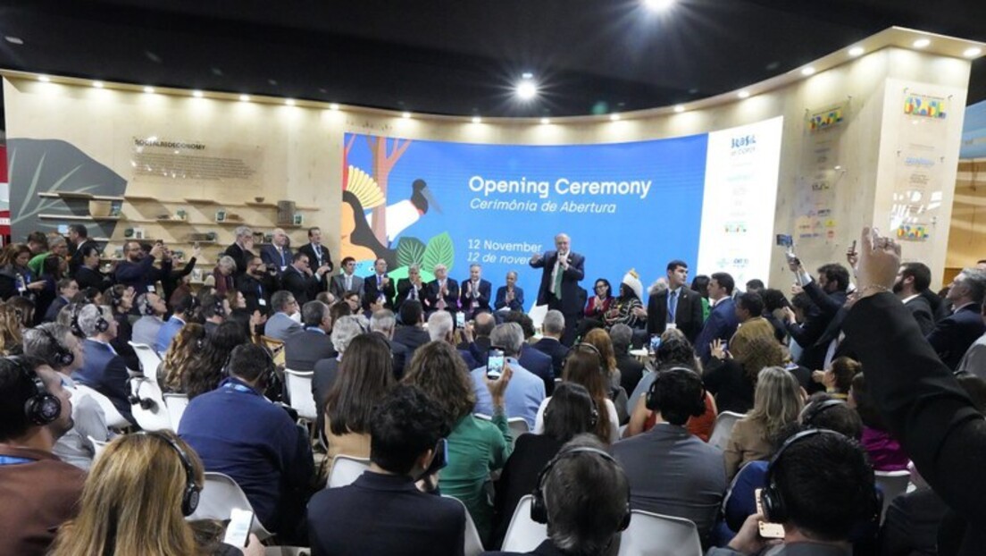 Organizações brasileiras discutem racismo ambiental na COP29