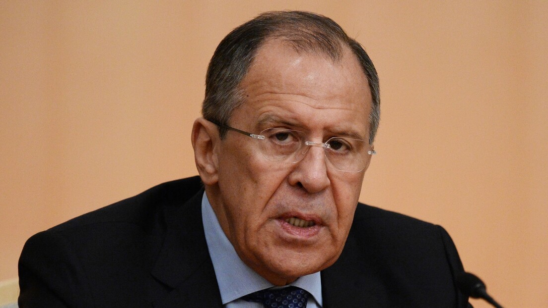 Lavrov: RT e Sputnik provam que podem fornecer informações objetivas ao seu público