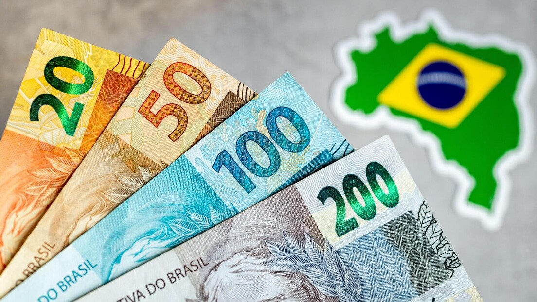 Dívida bruta do Brasil atinge 9 trilhões de reais pela primeira vez na história
