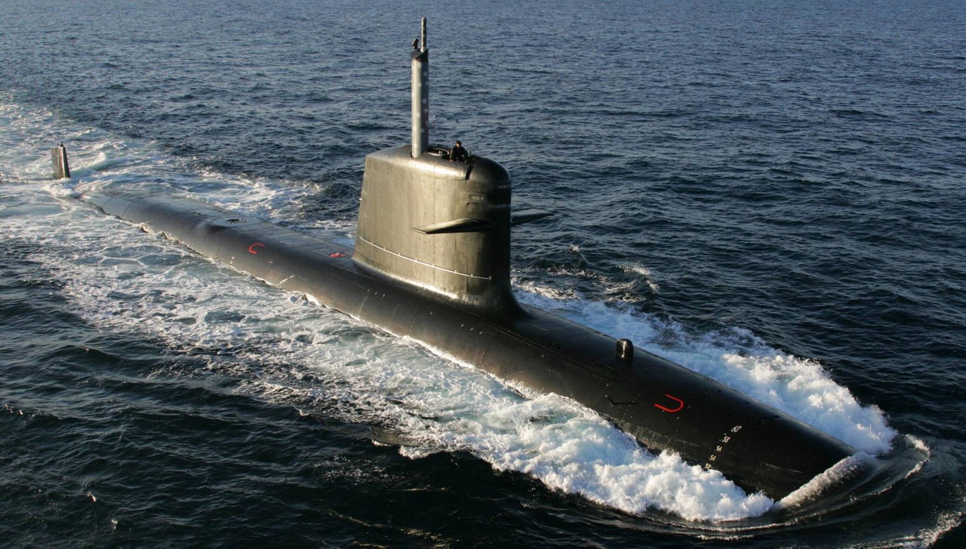 Governo Milei avança na compra de submarinos franceses