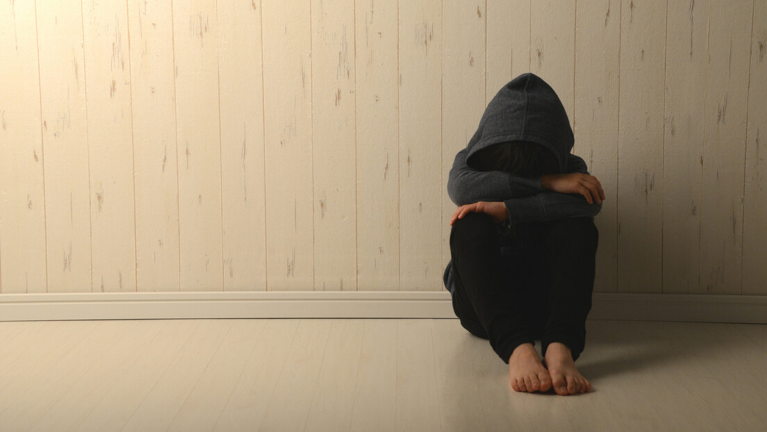 Funcionária de creche é presa por abuso contra crianças em pelo menos 134 ocasiões