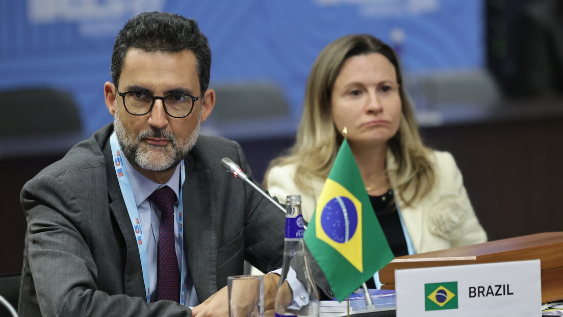 Na presidência do BRICS, Brasil vai priorizar meio ambiente, combate à pobreza e governança da IA