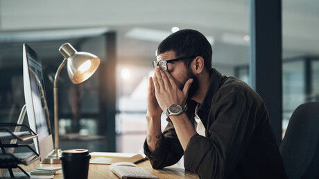 Plataforma demite funcionários estressados para 'garantir que ninguém fique estressado'