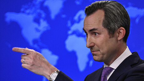 Porta-voz dos EUA é alvo de risadas de jornalistas ao declarar apoio a Tribunal Penal Internacional