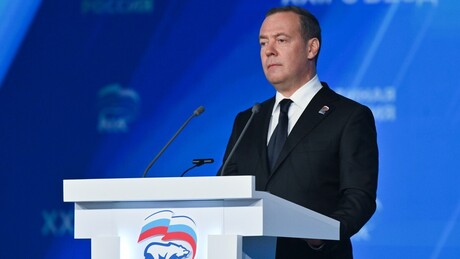 Medvedev considera possível que a Rússia receba novas regiões