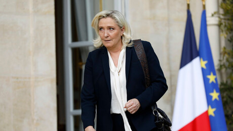 Novo primeiro-ministro de Macron se reúne com Le Pen para formar governo