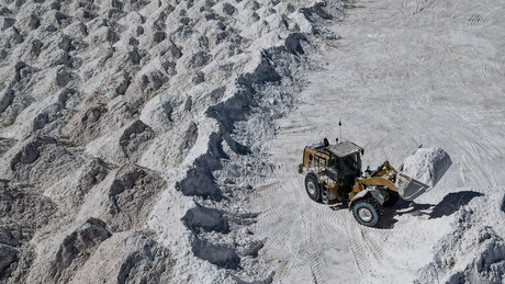 China fortalece presença no Mali com inauguração de mina de lítio