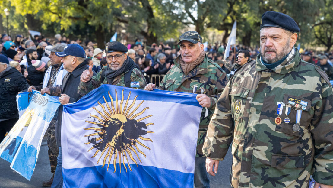 Governo Milei pede diálogo com Reino Unido sobre as Ilhas Malvinas