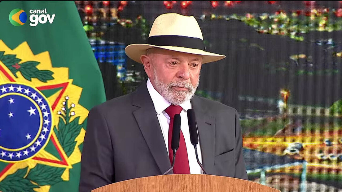 "Hoje ainda estamos aqui": Lula discursa em evento que relembra dois anos do 8/1