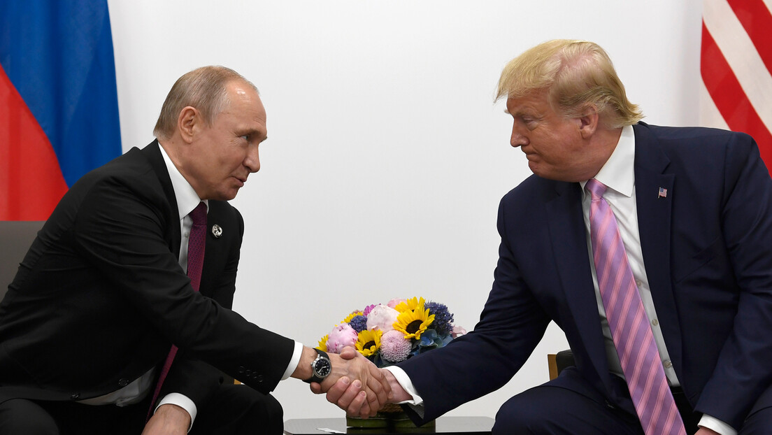 Moscou diz que Putin está disposto ao diálogo com líderes internacionais, inclusive com Trump