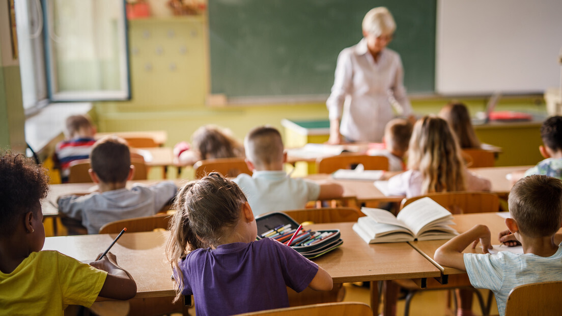 País da UE vai abolir idioma russo das escolas