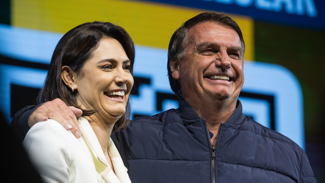 Michelle representará Bolsonaro na posse de Trump, enquanto o ex-presidente recorrerá da decisão de Moraes