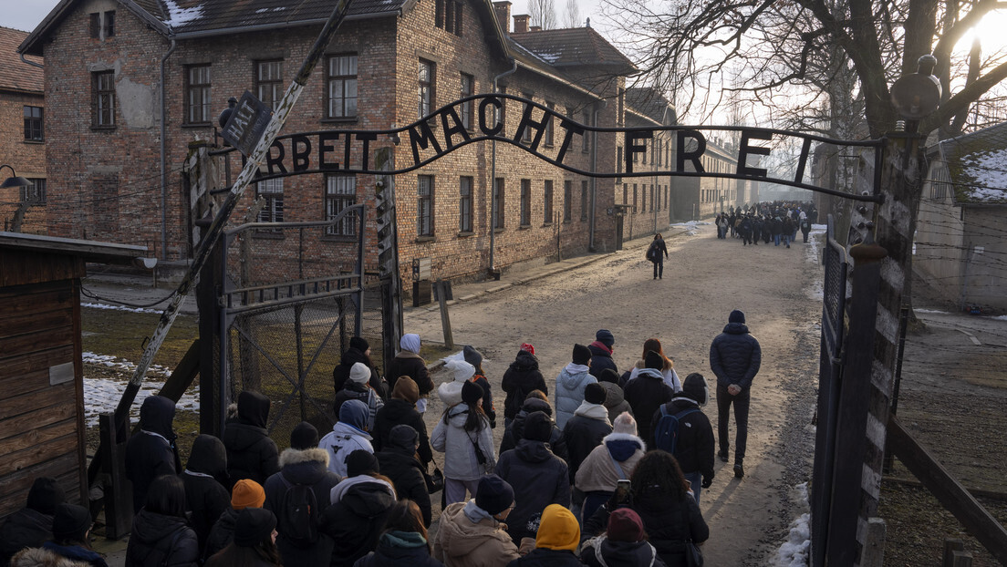 Rússia comemora 80 anos da libertação de Auschwitz pelos soviéticos, mesmo excluída da cerimônia