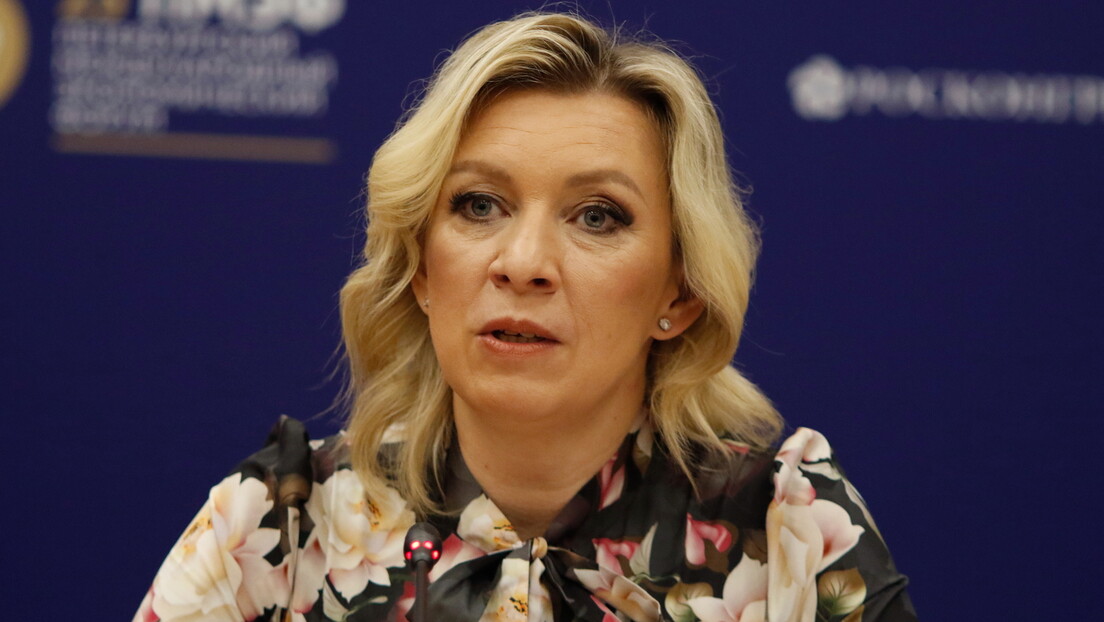 Mídia ucraniana vivia de dinheiro norte-americano, diz Zakharova