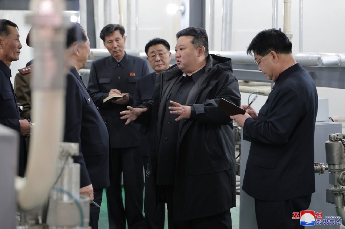 Kim Jong-un fala em confronto iminente com países hostis e destaca necessidade de 'escudo nuclear'