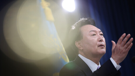 Autoridades entram na residência do presidente afastado da Coreia do Sul para prendê-lo