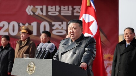 Kim Jong-un: a ilusão ocidental de infligir uma derrota estratégica à Rússia é irrealista