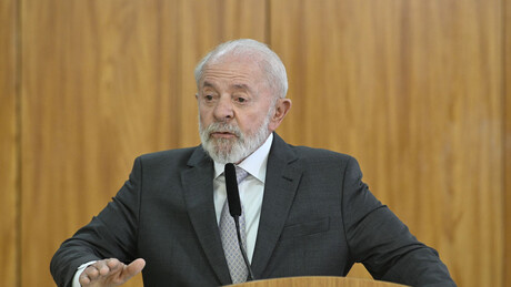 Lula: 'Se provarem inocência, Bolsonaro e outros estarão livres'