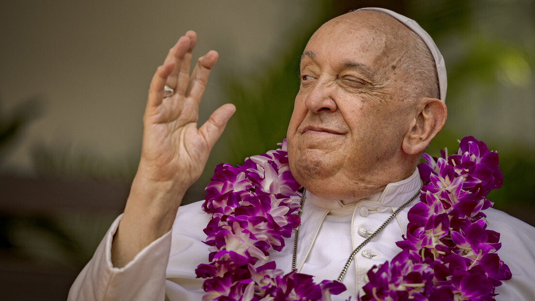 Dez momentos que mostram por que Francisco era um símbolo de empatia e quebra de protocolos