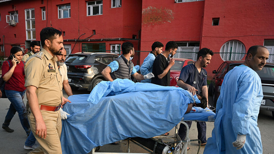 Ataque terrorista deixa pelo menos 27 pessoas mortas na Índia