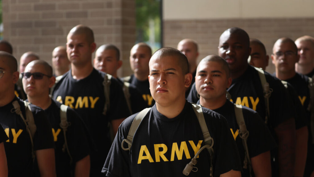Mais de dois terços dos reservistas dos EUA estão acima do peso